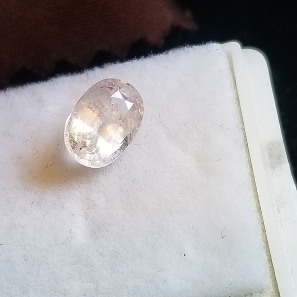 Natural unheated 1.45ct pale pastel pink sapphire from Madagascar - Picture 14 of 16